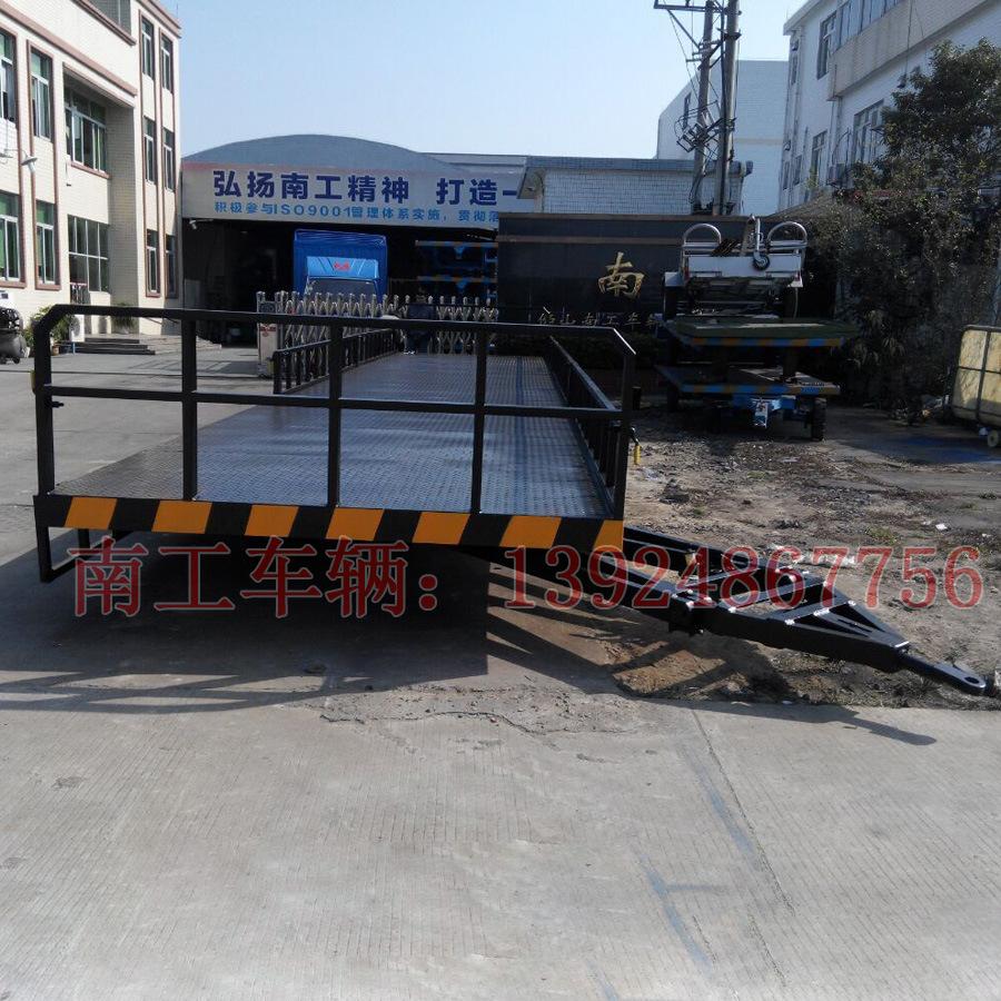 13米乐玩在线手机版(大中国区) 液压刹车护栏乐玩在线手机版(大中国区)