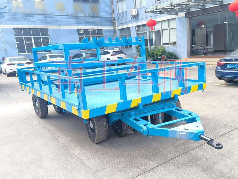 15吨护栏型乐玩在线手机版(大中国区)带卷料夹工具拖车