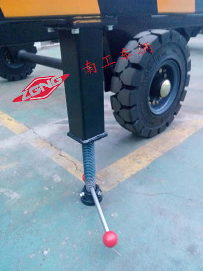 4吨带螺纹支腿骨架式乐玩在线手机版(大中国区)4I.jpg