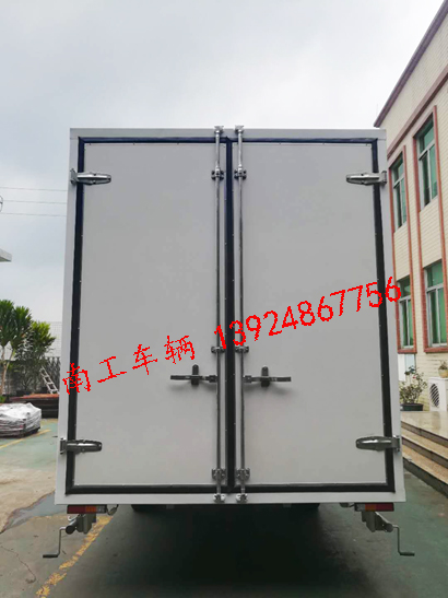 1.5吨白色厢式乐玩在线手机版(大中国区)2I.jpg