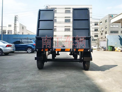 1679880207564401.jpg 3吨带爬梯工业牵引乐玩在线手机版(大中国区)2I.jpg