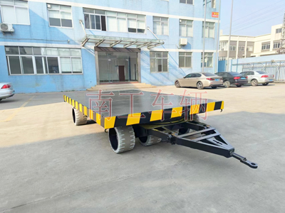 30吨重型乐玩在线手机版(大中国区) 环保实心轮胎1I.jpg