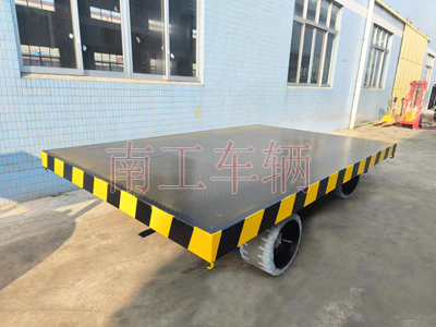 30吨重型乐玩在线手机版(大中国区) 环保实心轮胎2I.jpg