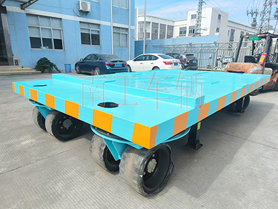 18吨重型乐玩在线手机版(大中国区) 四个转盘工具拖车2I.jpg