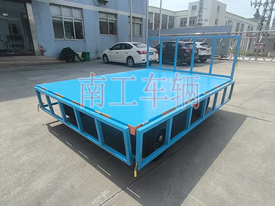 5吨下翻式护栏乐玩在线手机版(大中国区) 全挂工具拖车4I.jpg